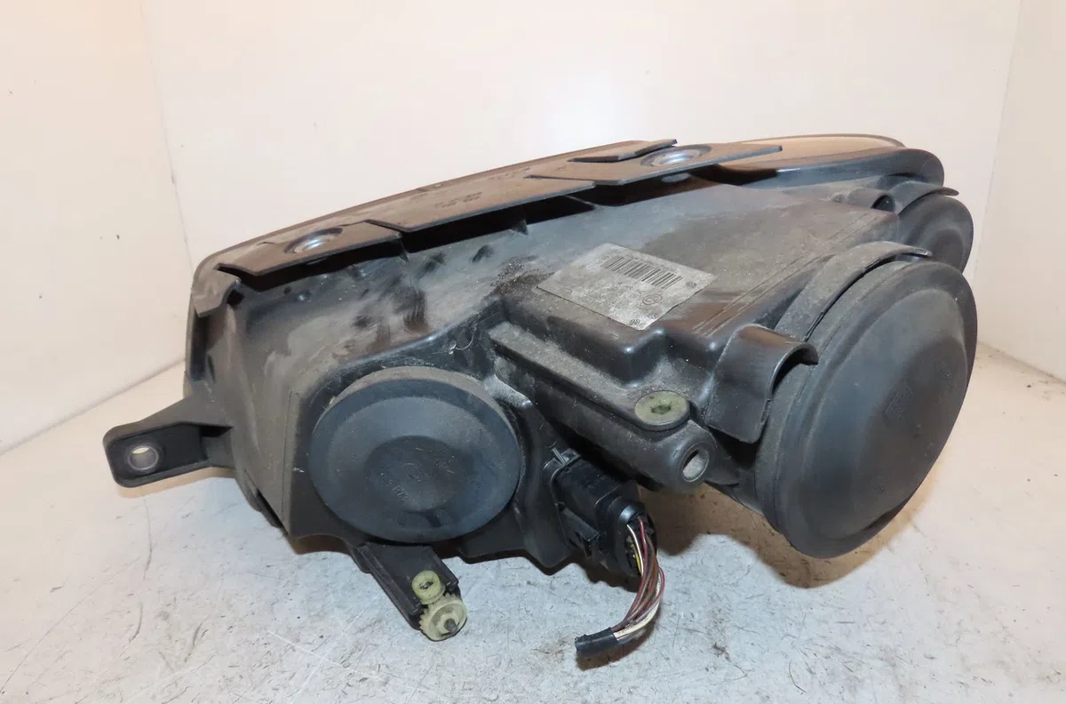 Phare droit Volkswagen PASSAT B6 (3C2) 2.0 tdi (2005-2009) occasion