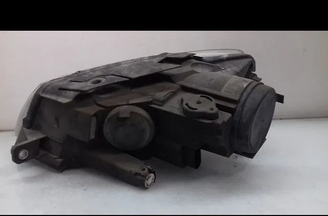 Phare droit Volkswagen PASSAT B6 Variant (3C5) 1.9 tdi (2005-2010) occasion