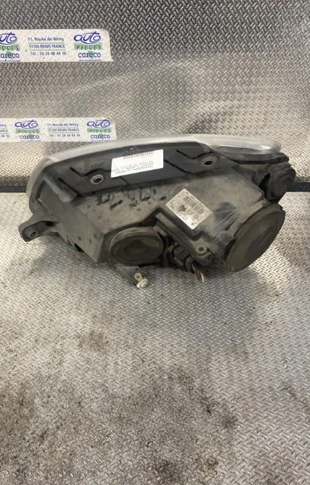 Phare droit Volkswagen PASSAT B6 Variant (3C5) 2.0 tdi 16v (2005-2010) 5 portes occasion