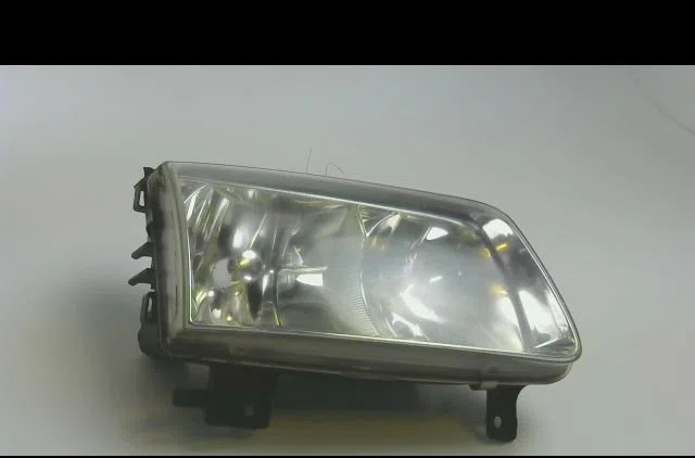 Phare droit VOLKSWAGEN POLO 2001 occasion