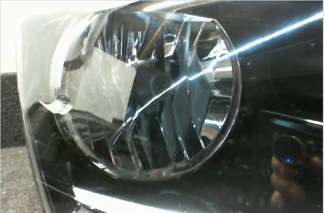 Phare droit Volkswagen POLO V (6R1, 6C1) 1.2 (2009) occasion
