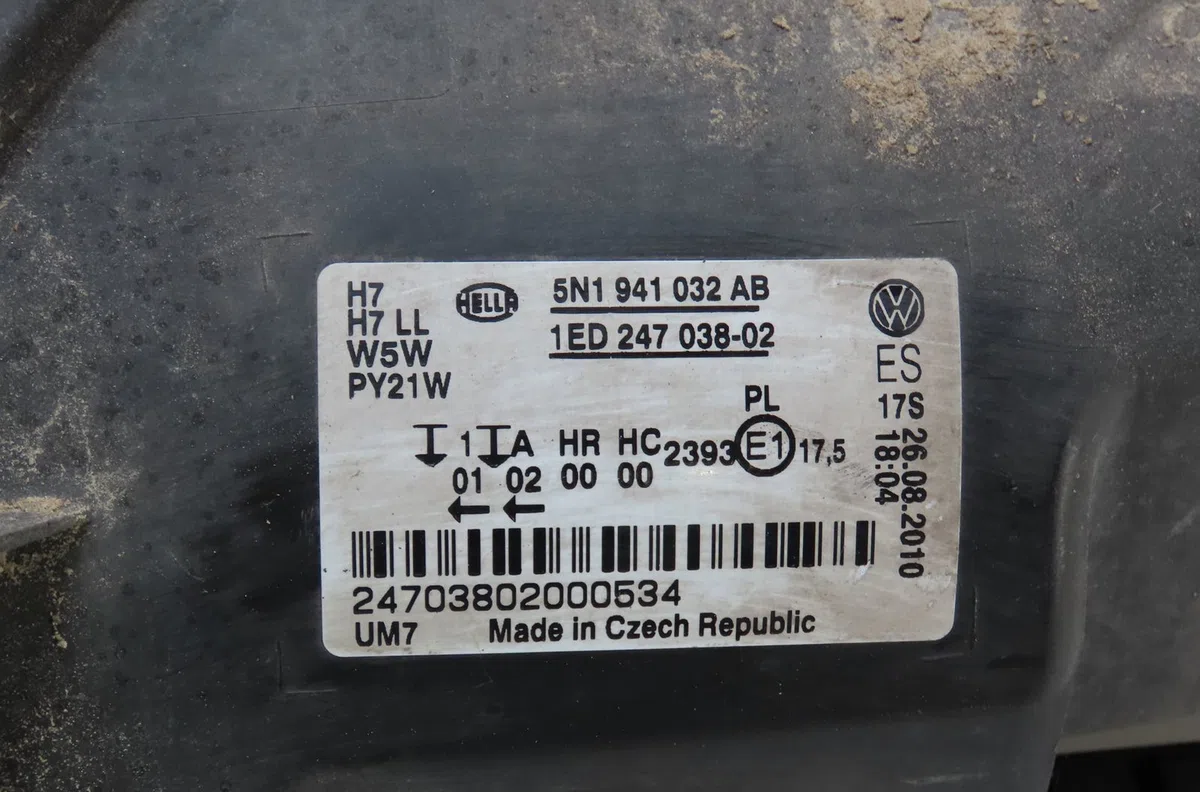 Phare droit Volkswagen TIGUAN (5N_) 2.0 tdi (2008-2018) 5 portes occasion