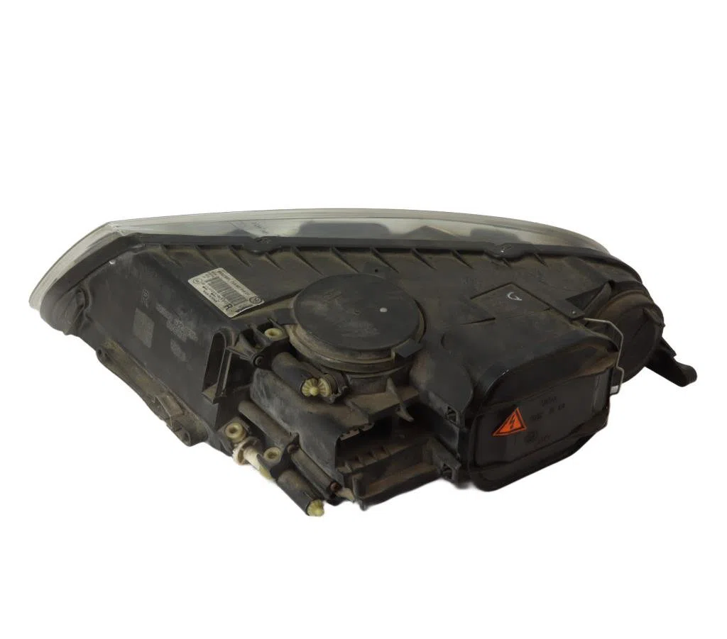 Phare droit Volkswagen TOUAREG (7LA, 7L6, 7L7) 3.2 v6 (2002-2006) occasion