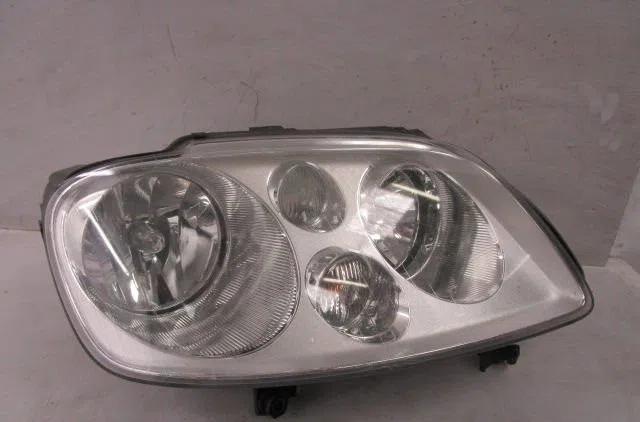 Phare droit Volkswagen TOURAN (1T1, 1T2) 1.9 tdi (2003-2004) 5 portes occasion
