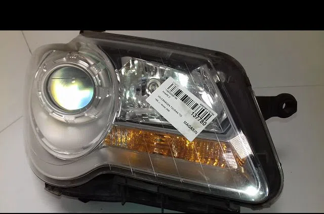 Phare droit Volkswagen TOURAN (1T1, 1T2) 2.0 tdi (2003-2010) occasion