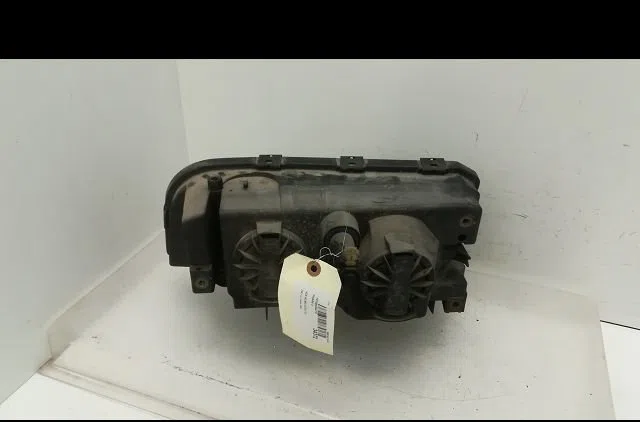 Phare droit Volvo 850 Break (855) 2.5 tdi (1995-1996) occasion