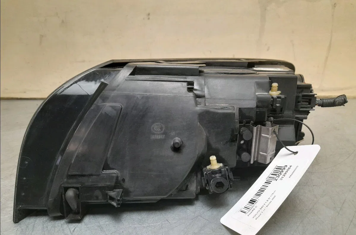 Phare droit Volvo S40 II (544) 1.6 d (2005-2012) occasion