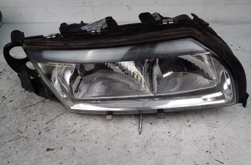 Phare droit VOLVO S80 1999 occasion