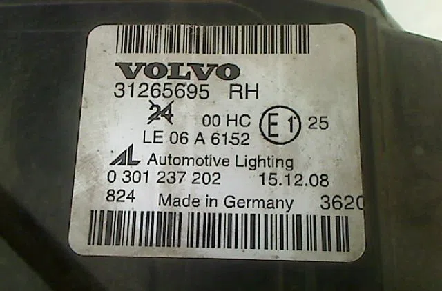 Phare droit Volvo V50 (545) 1.6 d (2005-2011) 5 portes occasion