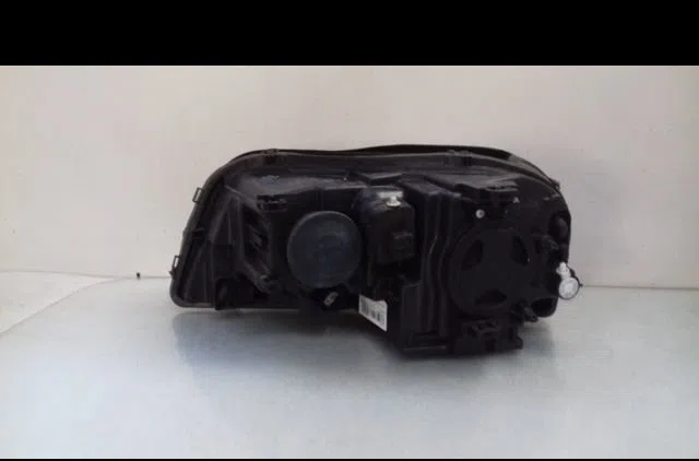 Phare droit Volvo XC90 I (275) D5 awd (2005-2010) occasion