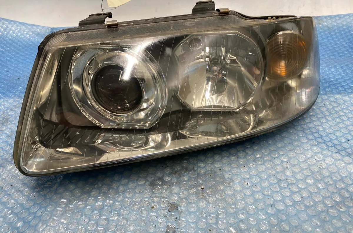 Phare gauche Audi A3 (8L1) 1.9 tdi (1996-2001) occasion
