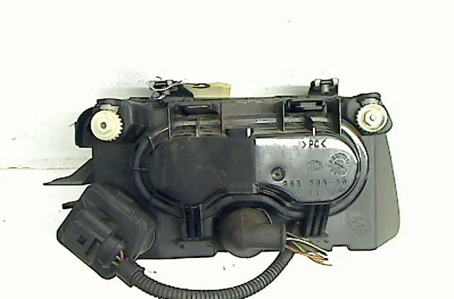 Phare gauche Audi A3 (8L1) 1.9 tdi (1996-2001) occasion
