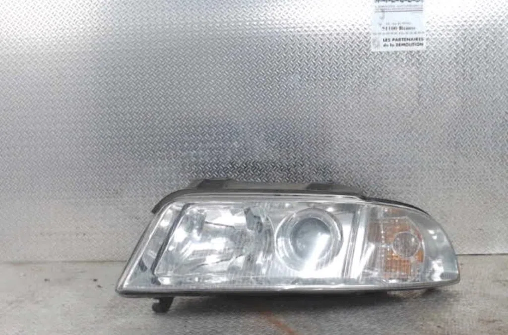Phare gauche AUDI A4 1  A4 1 PHASE 2 occasion