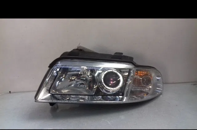 Phare gauche Audi A4 B5 (8D2) 1.6 (1994-2000) occasion