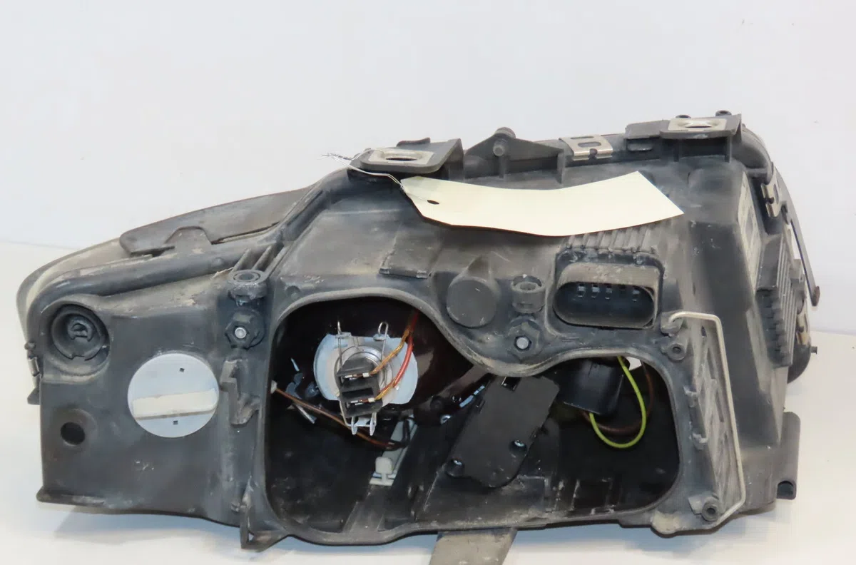 Phare gauche Audi A4 B6 Décapotable (8H7) 2.5 tdi (2002-2005) occasion