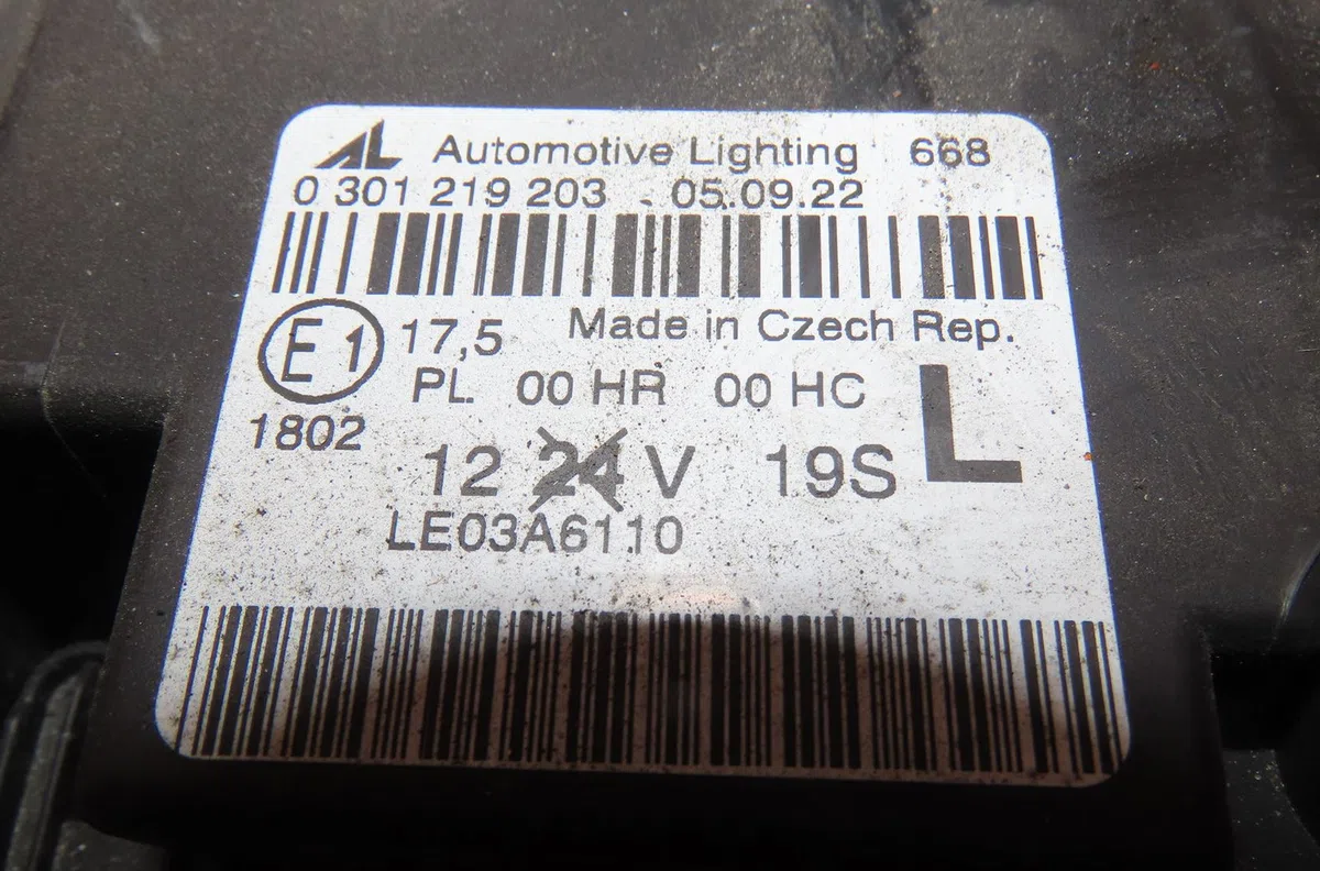 Phare gauche Audi A4 B7 Avant (8ED) 2.0 tdi 16v (2004-2008) occasion
