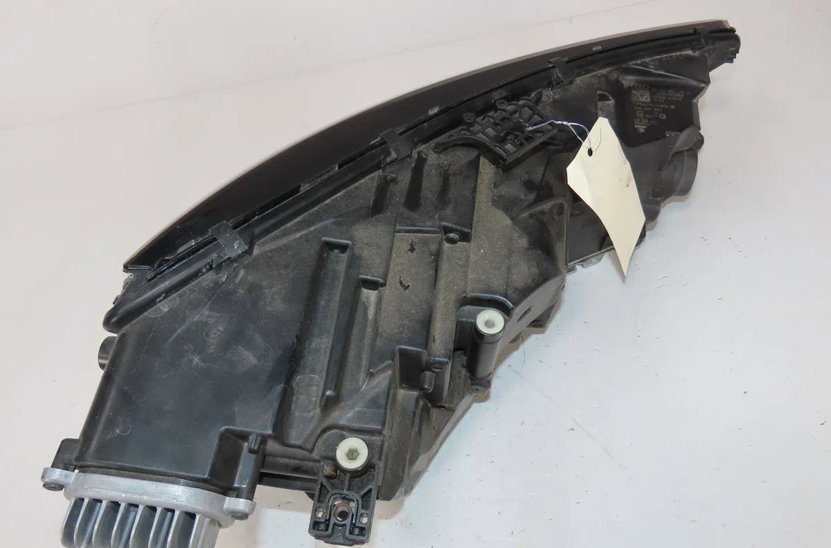 Phare gauche Audi A4 B9 (8W2, 8WC) 1.4 tfsi (2015-2019) occasion