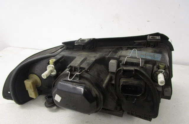 Phare gauche AUDI A4 I  1.9 TDi 115ch occasion