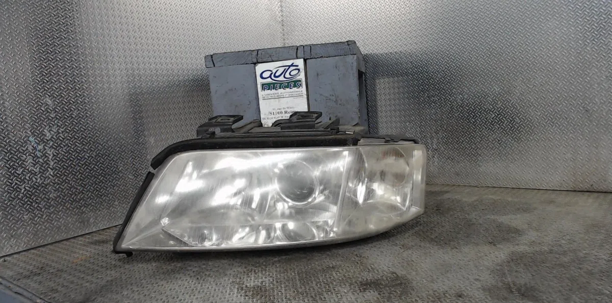 Phare gauche AUDI A6 2  A6 2 PHASE 1 occasion