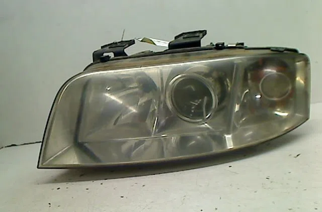 Phare gauche AUDI A6 AVANT QUATTRO 2.5 V6 occasion