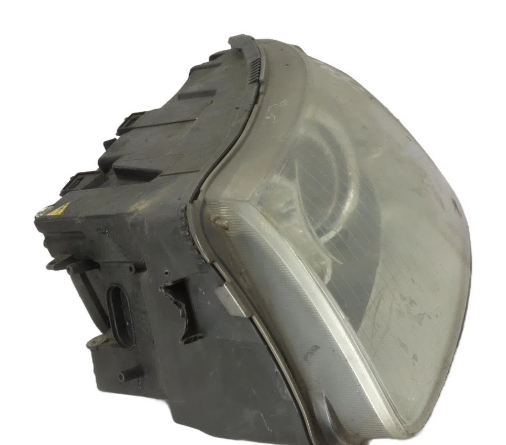 Phare gauche Audi A6 C6 Avant (4F5) 3.0 tdi quattro (2006-2008) occasion