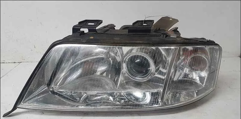Phare gauche AUDI A6 II occasion