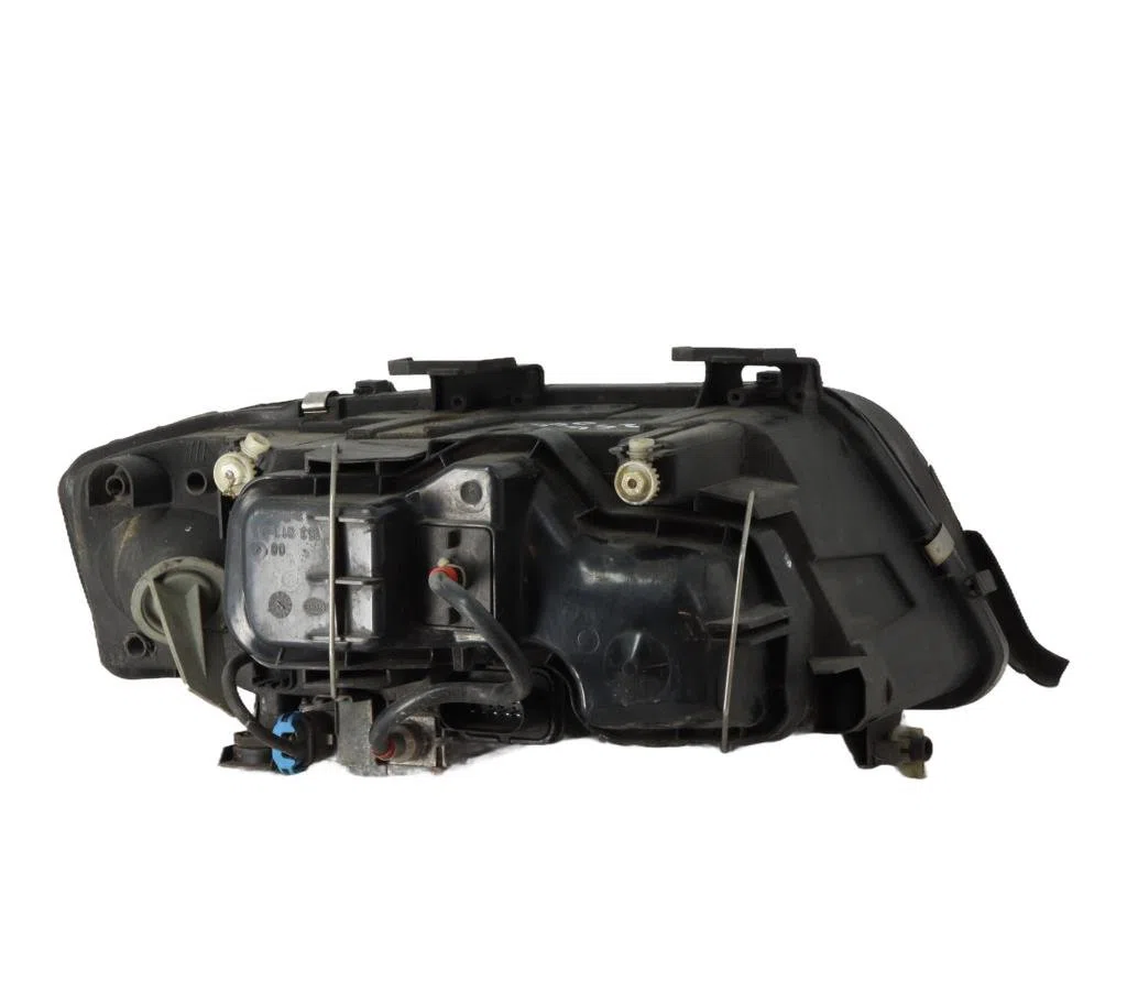 Phare gauche Audi ALLROAD C5 (4BH) 2.5 tdi quattro (2000-2005) occasion