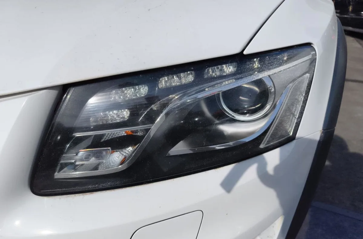 Phare gauche Audi Q5 (8RB) 3.0 tdi quattro (2008-2017) occasion