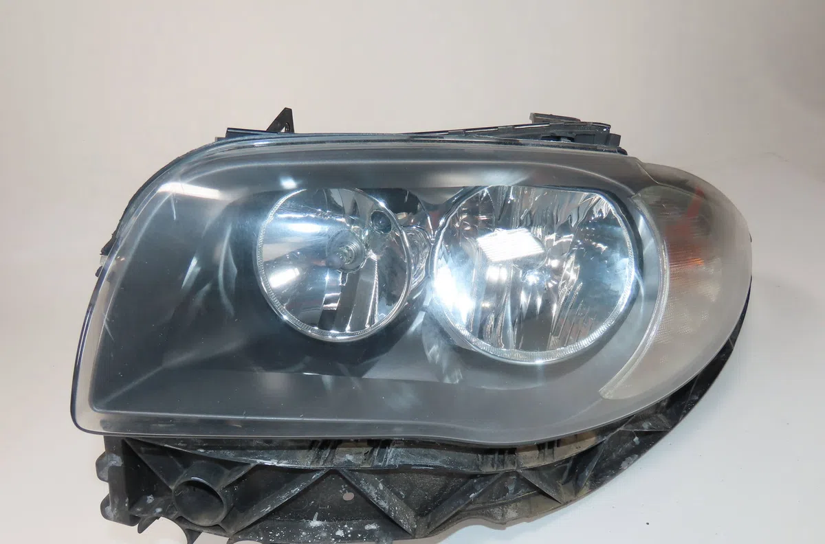 Phare gauche Bmw 1 (E81) 116 d (2008-2011) 3 portes occasion