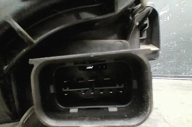 Phare gauche Bmw 1 (E87) 118 d (2004-2007) occasion