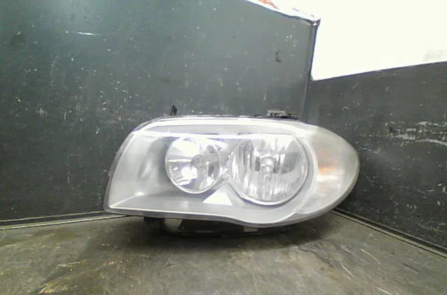 Phare gauche Bmw 1 (E87) 118 d (2004-2007) occasion