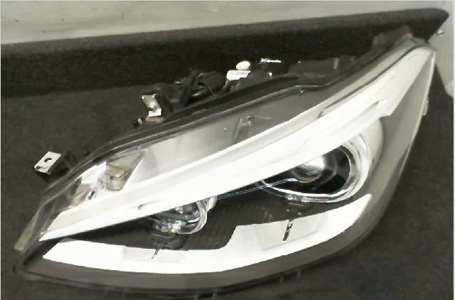 Phare gauche Bmw 1 (F20) 118 d (2011-2015) occasion
