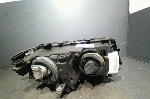 Phare gauche Bmw 3 (E46) 318 d (2001-2003) 4 portes occasion