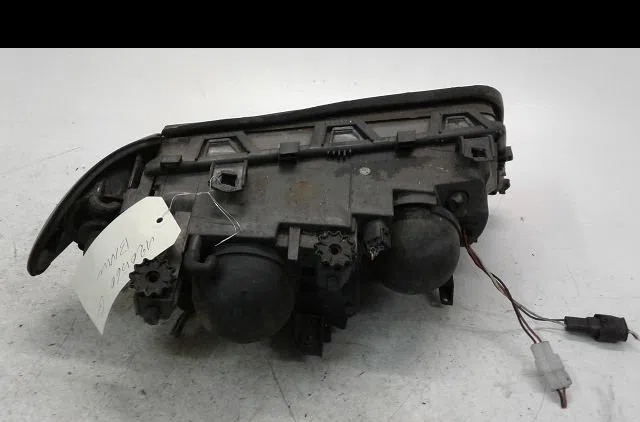 Phare gauche Bmw 3 (E46) 318 i (1997-2001) occasion