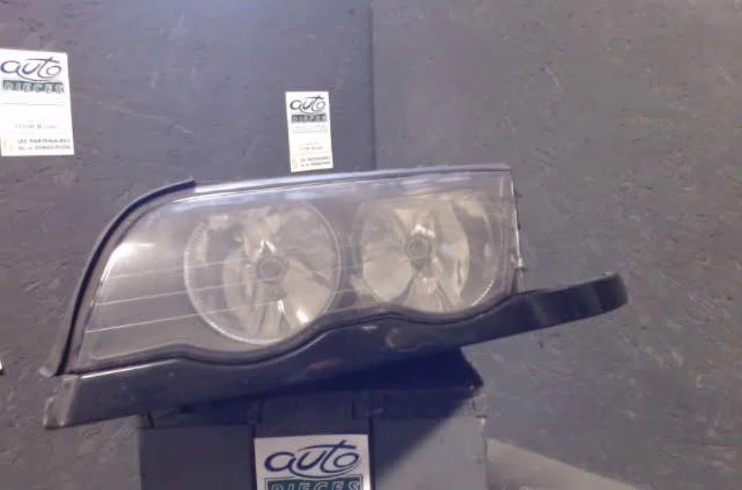 Phare gauche Bmw 3 (E46) 320 d (1998-2001) occasion