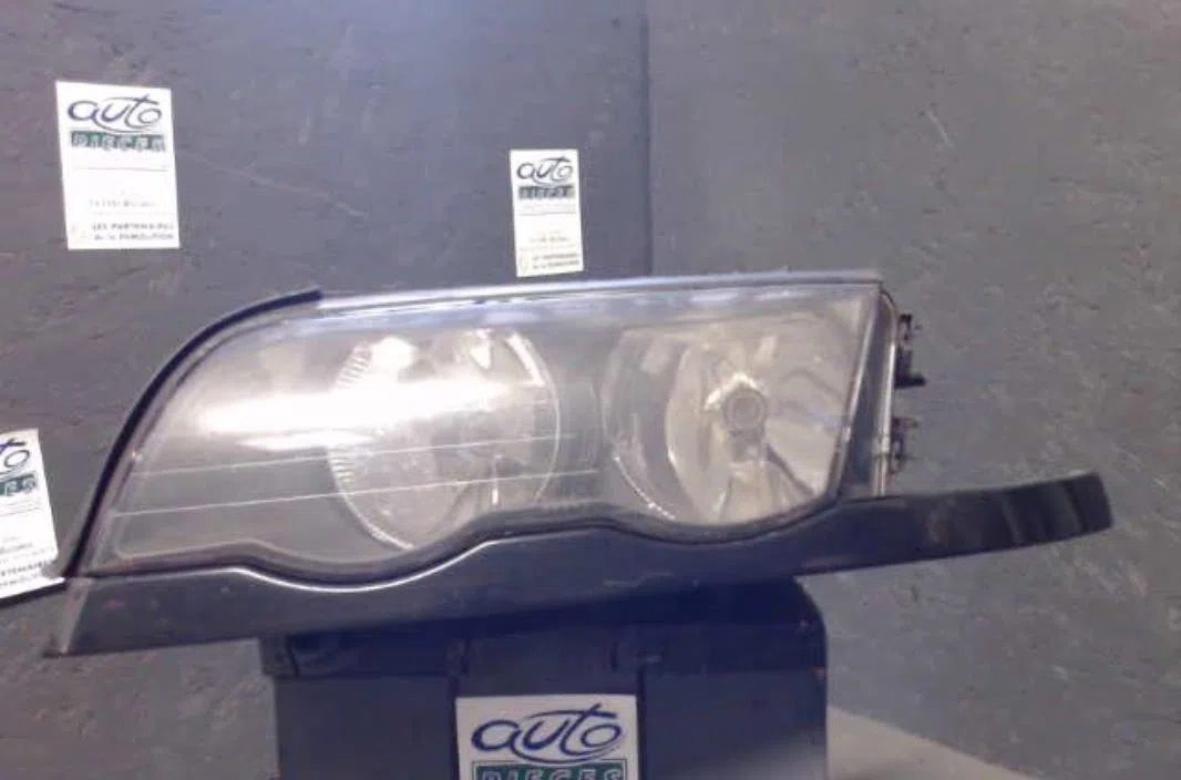 Phare gauche Bmw 3 (E46) 320 d (1998-2001) occasion