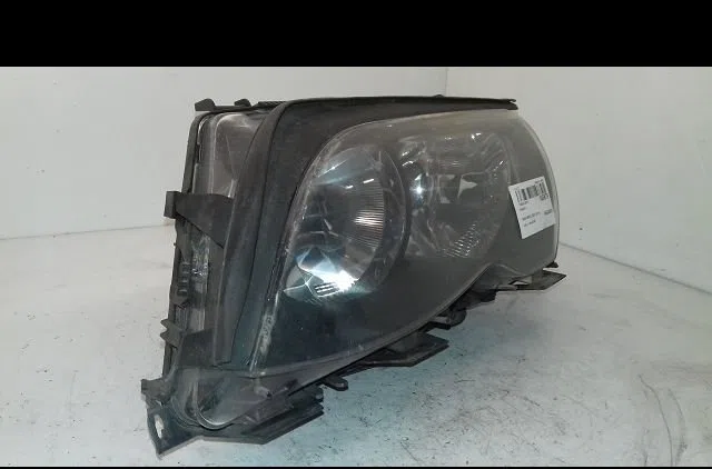 Phare gauche Bmw 3 Touring (E46) 320 d (2000-2001) occasion