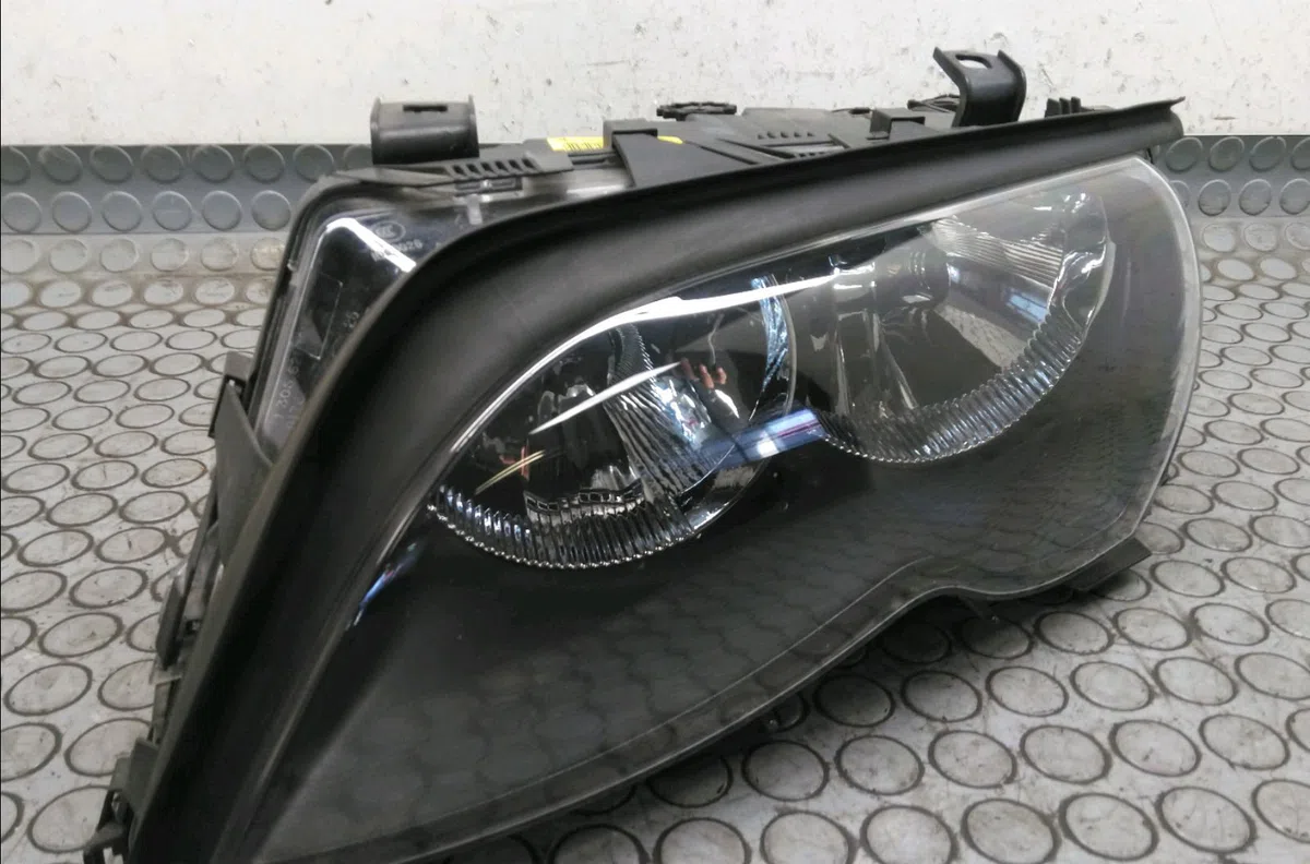 Phare gauche Bmw 3 Touring (E46) 325 xi (2000-2005) occasion
