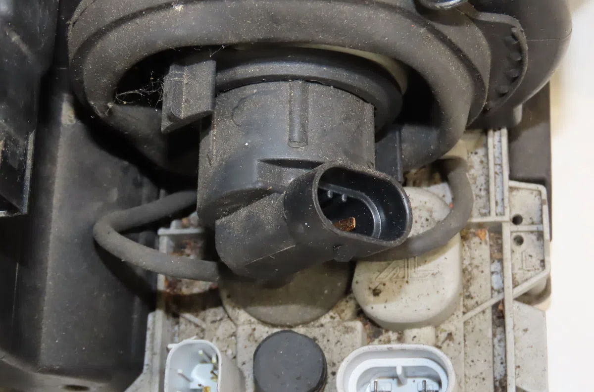 Phare gauche Bmw 3 Touring (E46) 330 xd (2000-2003) occasion
