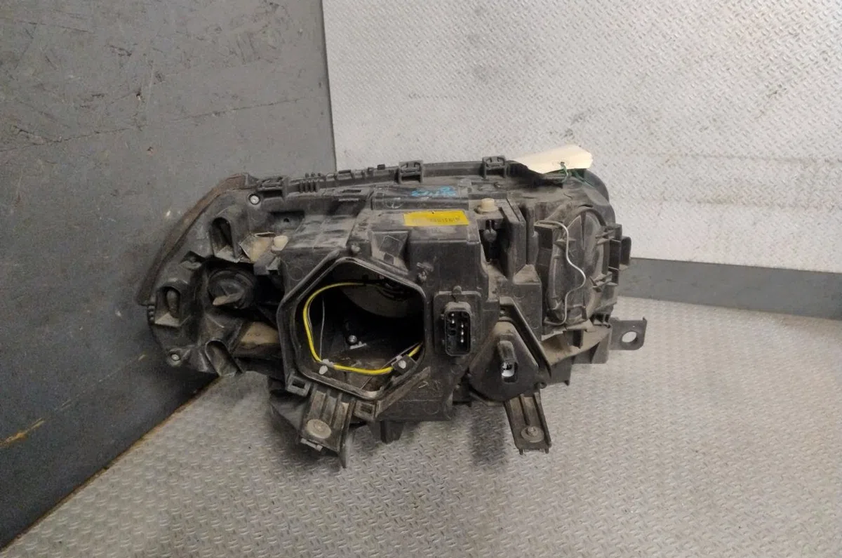 Phare gauche Bmw X3 (E83) 2.0 d (2004-2007) occasion