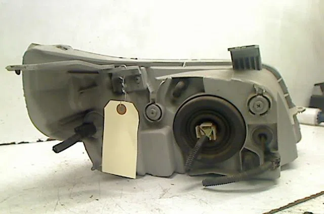 Phare gauche Chevrolet AVEO - KALOS 3-5 portes (T250, T255) 1.2 lpg (2008-2011) occasion