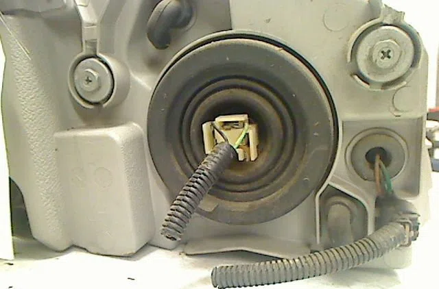 Phare gauche Chevrolet AVEO - KALOS 3-5 portes (T250, T255) 1.2 lpg (2008-2011) occasion