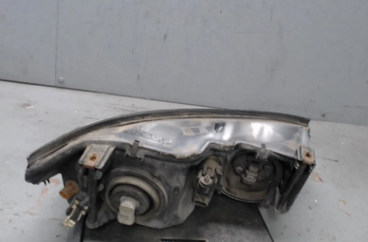Phare gauche Chrysler 300M (LR) 2.7 v6 24v (2000-2004) 4 portes occasion