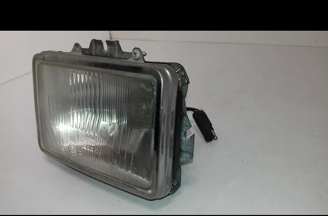 Phare gauche Chrysler LE BARON Décapotable 2.5 i turbo (1989-1993) occasion