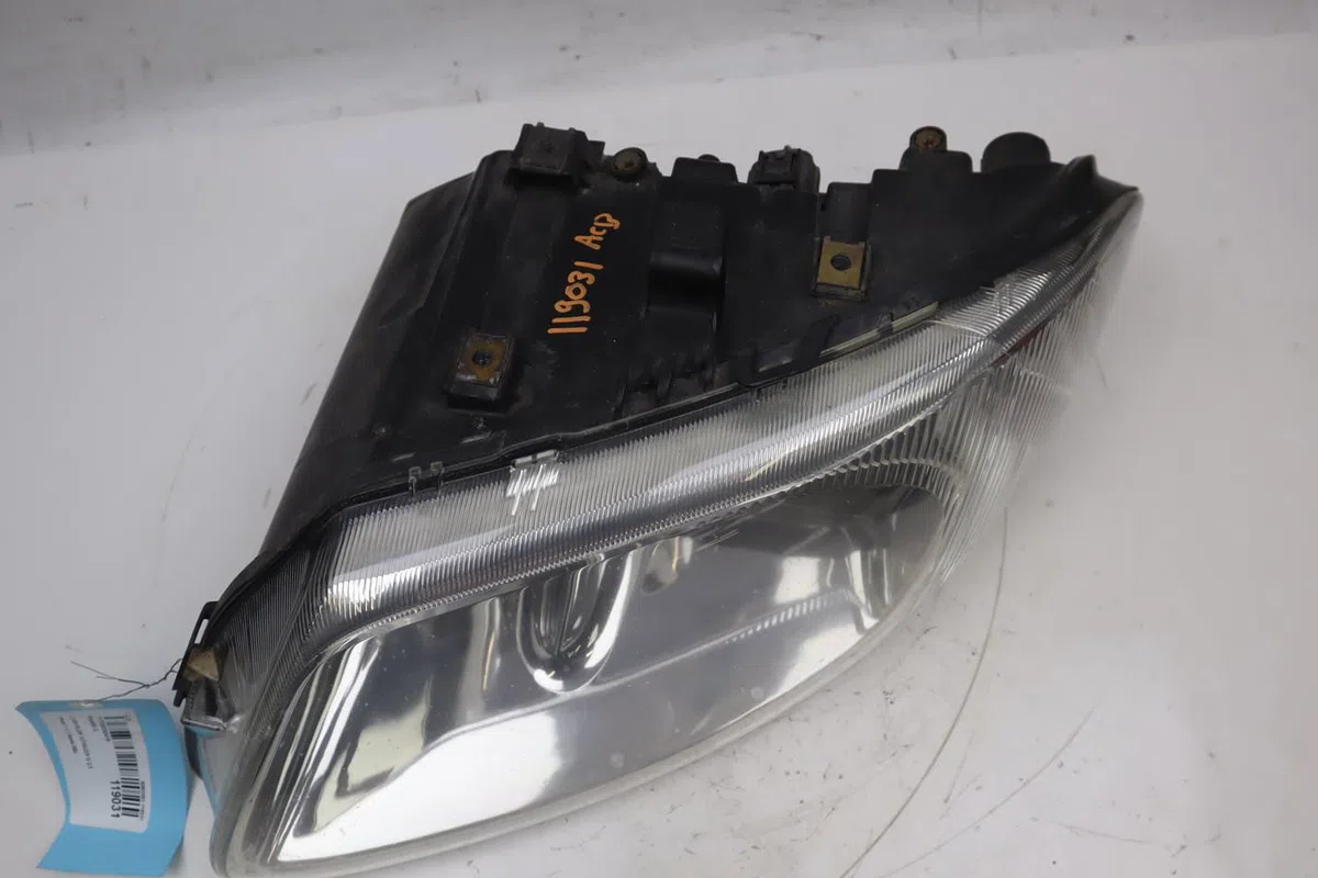 Phare gauche Chrysler VOYAGER IV (RG, RS) 2.5 crd (2000-2008) occasion