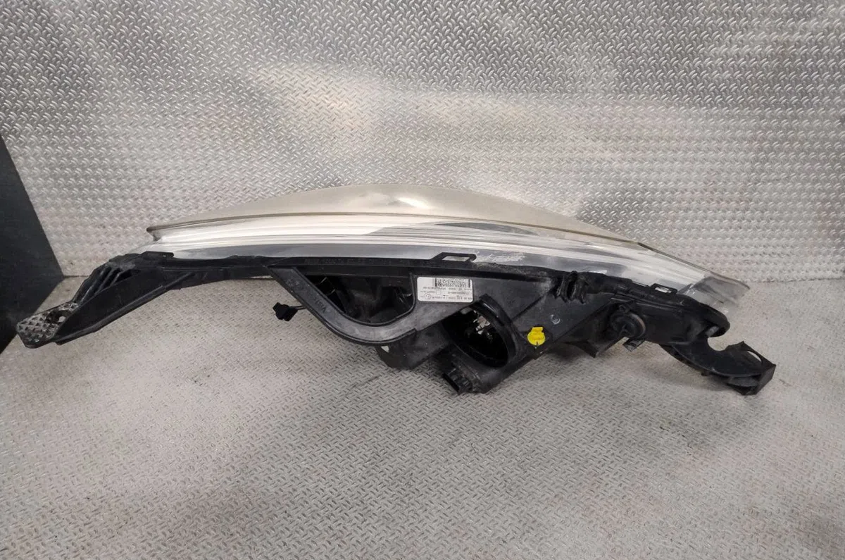 Phare gauche Citroen C3 II (SC_) 1.2 vti 82 (2012-2016) 5 portes occasion