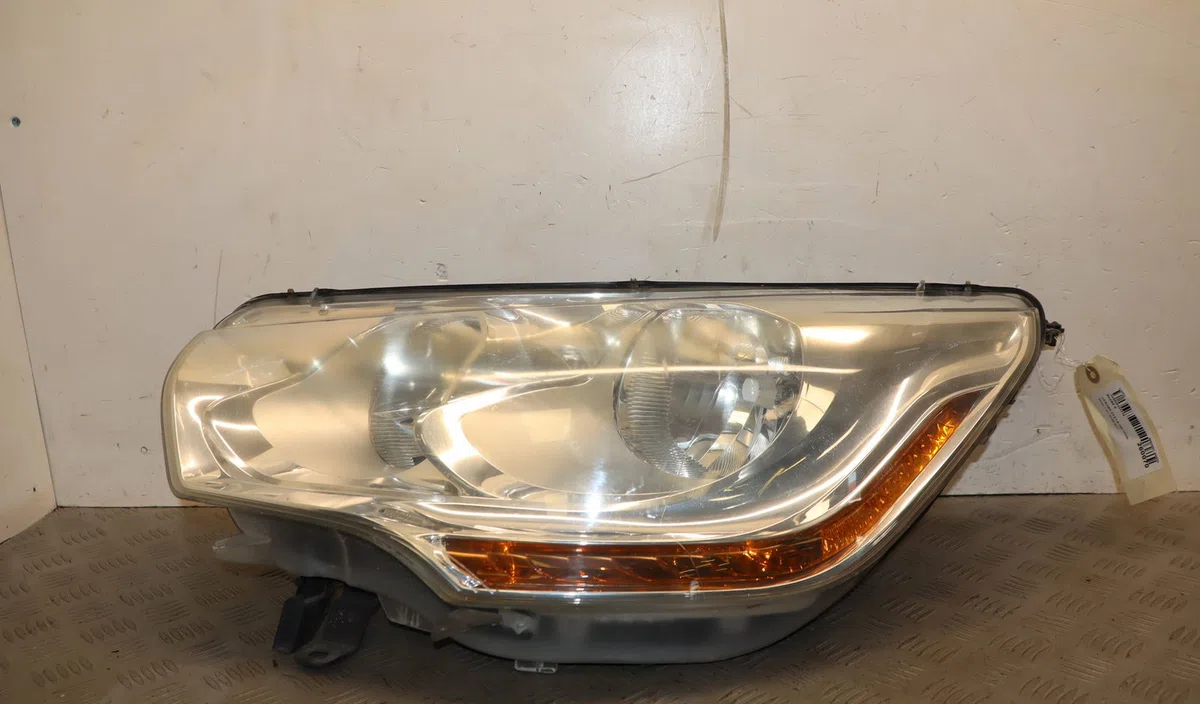 Phare gauche Citroen C4 II (NC_) 1.6 hdi 110 (2009) 5 portes occasion