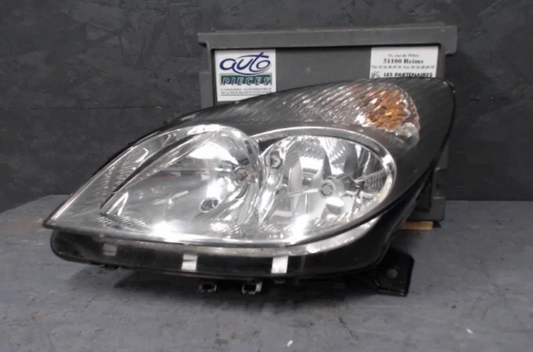 Phare gauche CITROEN C5 1  C5 1 PHASE 1 occasion