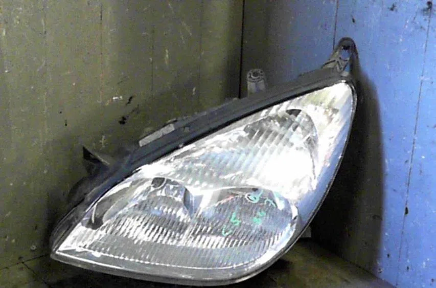 Phare gauche Citroen C5 I (DC_) 3.0 v6 (dcxfxc, dcxfxf) (2001-2004) 5 portes occasion