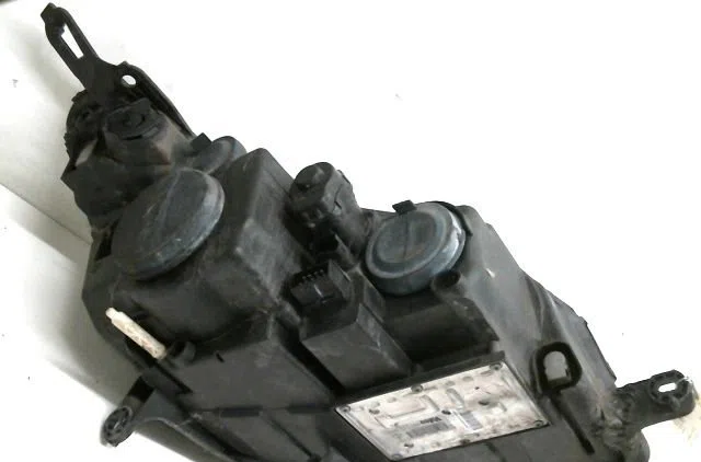 Phare gauche Citroën C5 II (RC_) 3.0 v6 (rcxfuf) (2004-2008) occasion